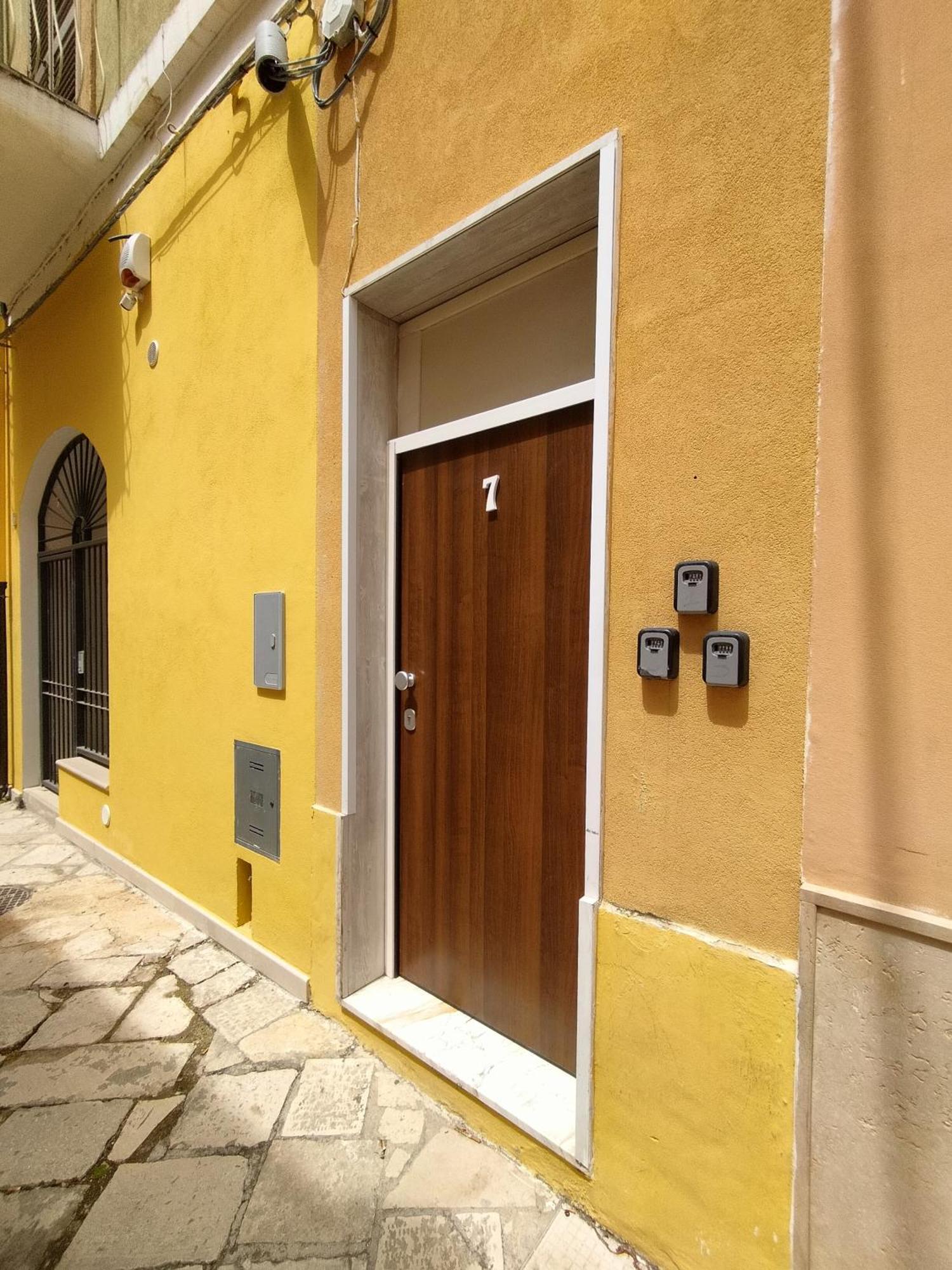 Casa Di Edo Bed & Breakfast Brindisi Ngoại thất bức ảnh