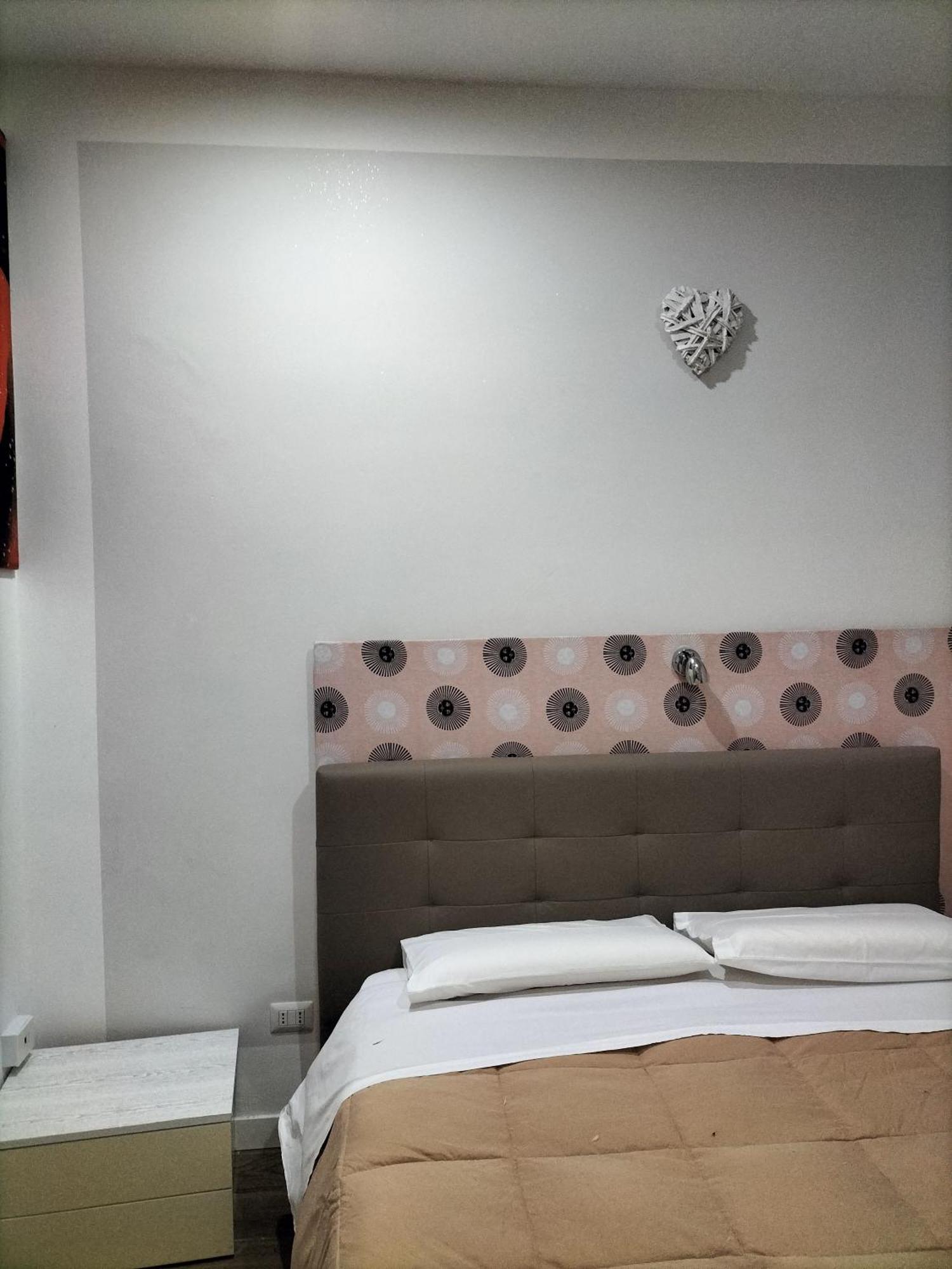 Casa Di Edo Bed & Breakfast Brindisi Phòng bức ảnh